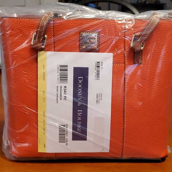 Dooney & Bourke Handbags - Dooney & Bourke Pebble Grain Small Lexington